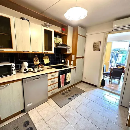 Villa Mini-villa Située à 5 Minutes De La De Pinarello à Pieds